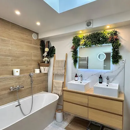 Beautiful Chic With Pool In Cannes Villa Le Cannet