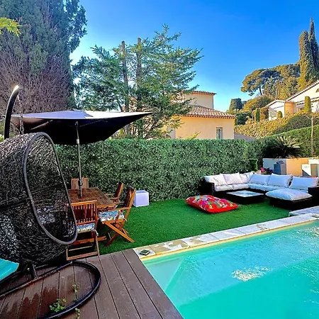 Beautiful Chic With Pool In Cannes